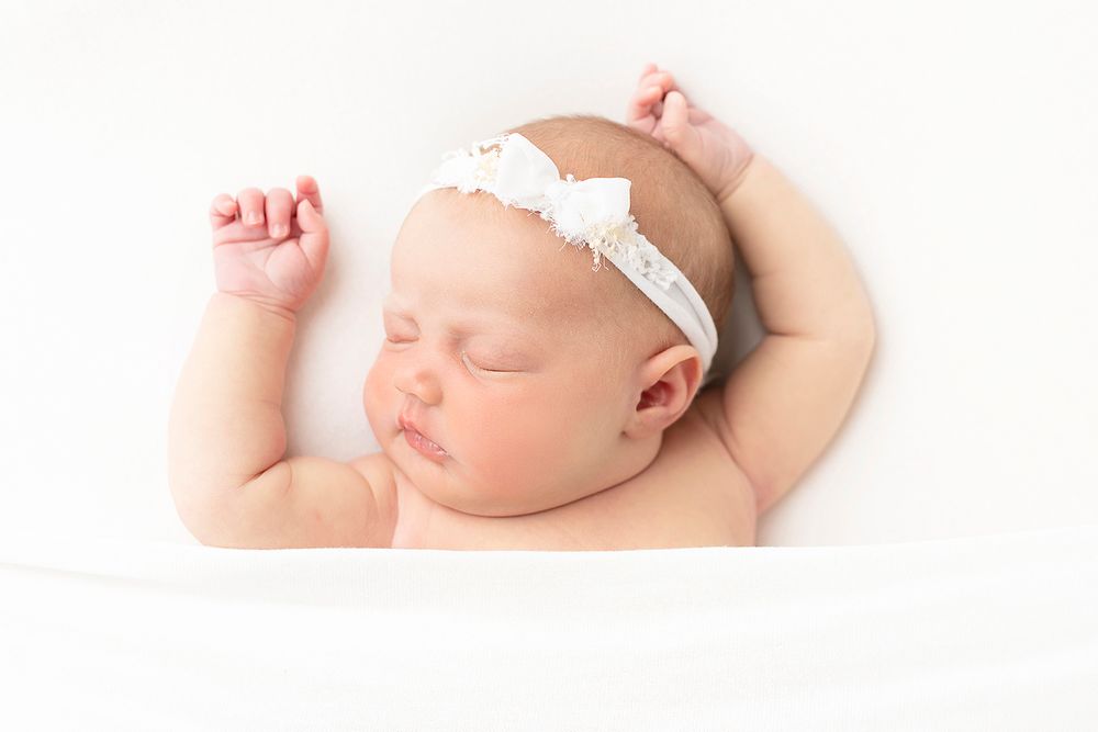 Newborn photo Emma Dicken Photography