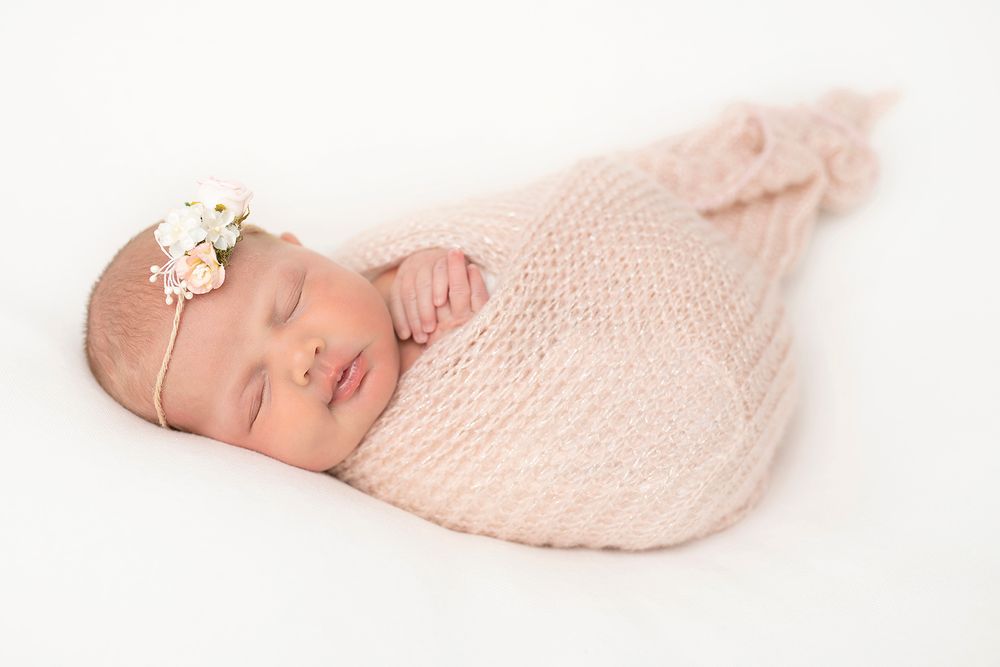 baby wrap photo Emma Dicken Photography