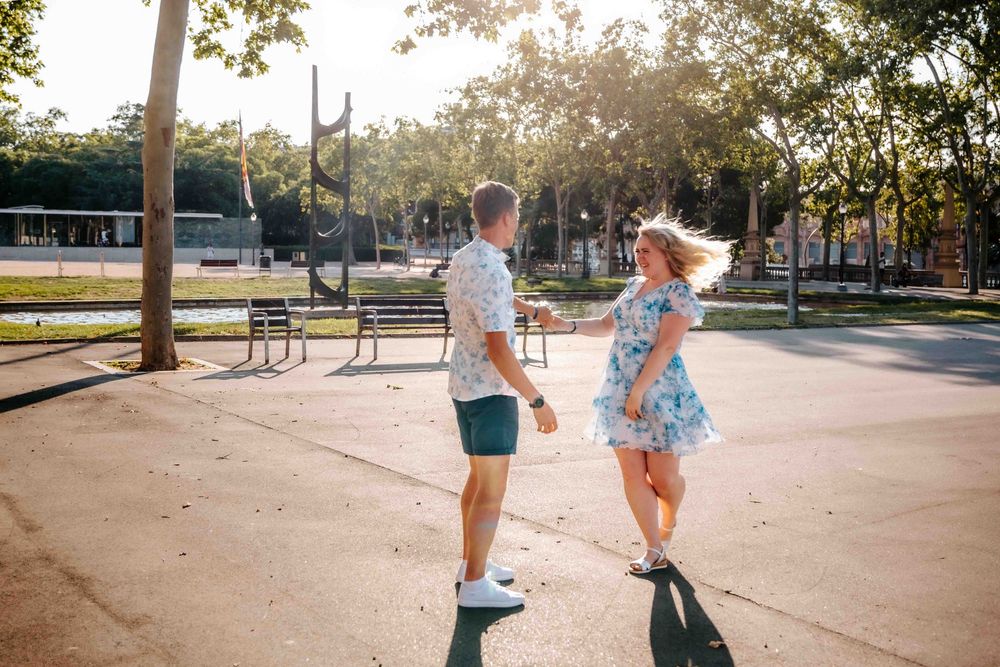 Storytelling engagement photos Montjuïc
