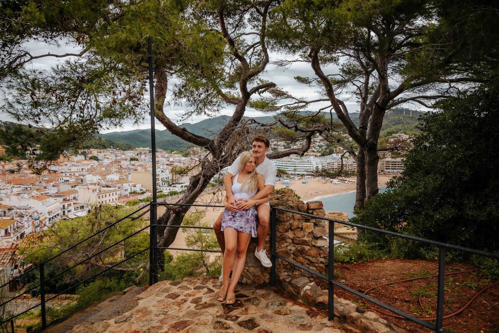 Tossa de Mar couple photoshoot