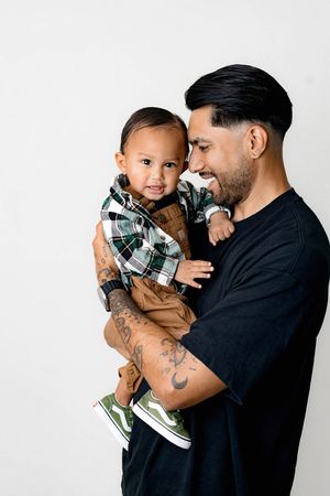 Professional photographer in Menifee: Father and son photoshoot.