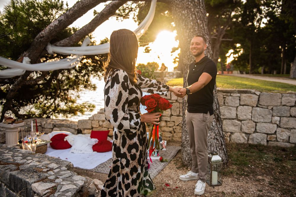 Engagement Photo session with picnic in Split, Croatia