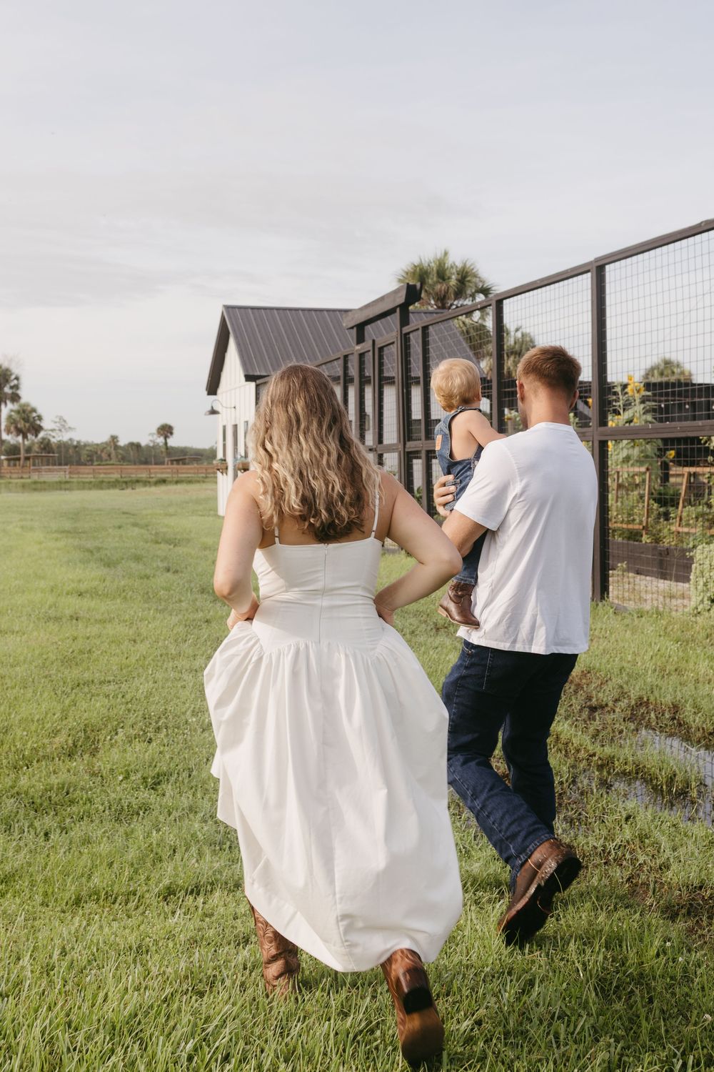 family farm photoshoot