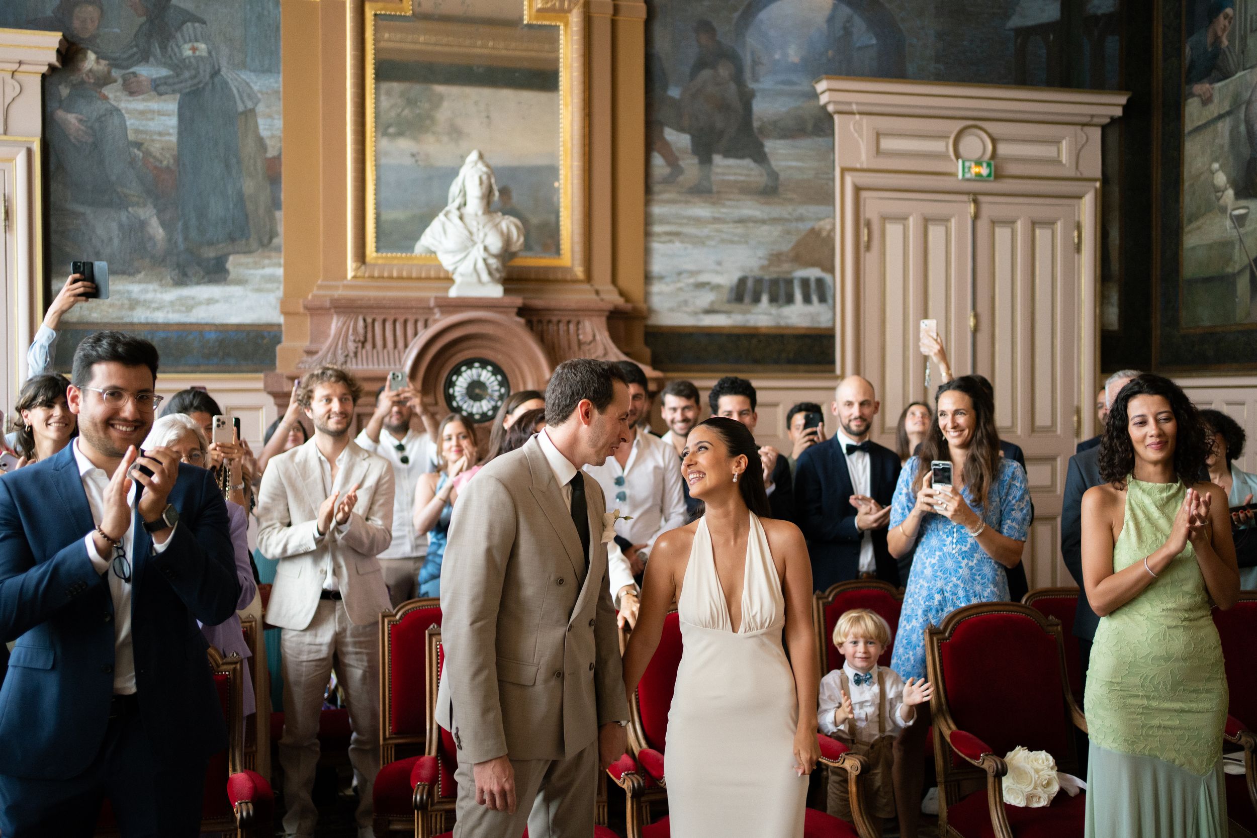 paris civil ceremony wedding photos, paris civil wedding, paris civil wedding photographer, paris elopement, best paris wedding photographer
