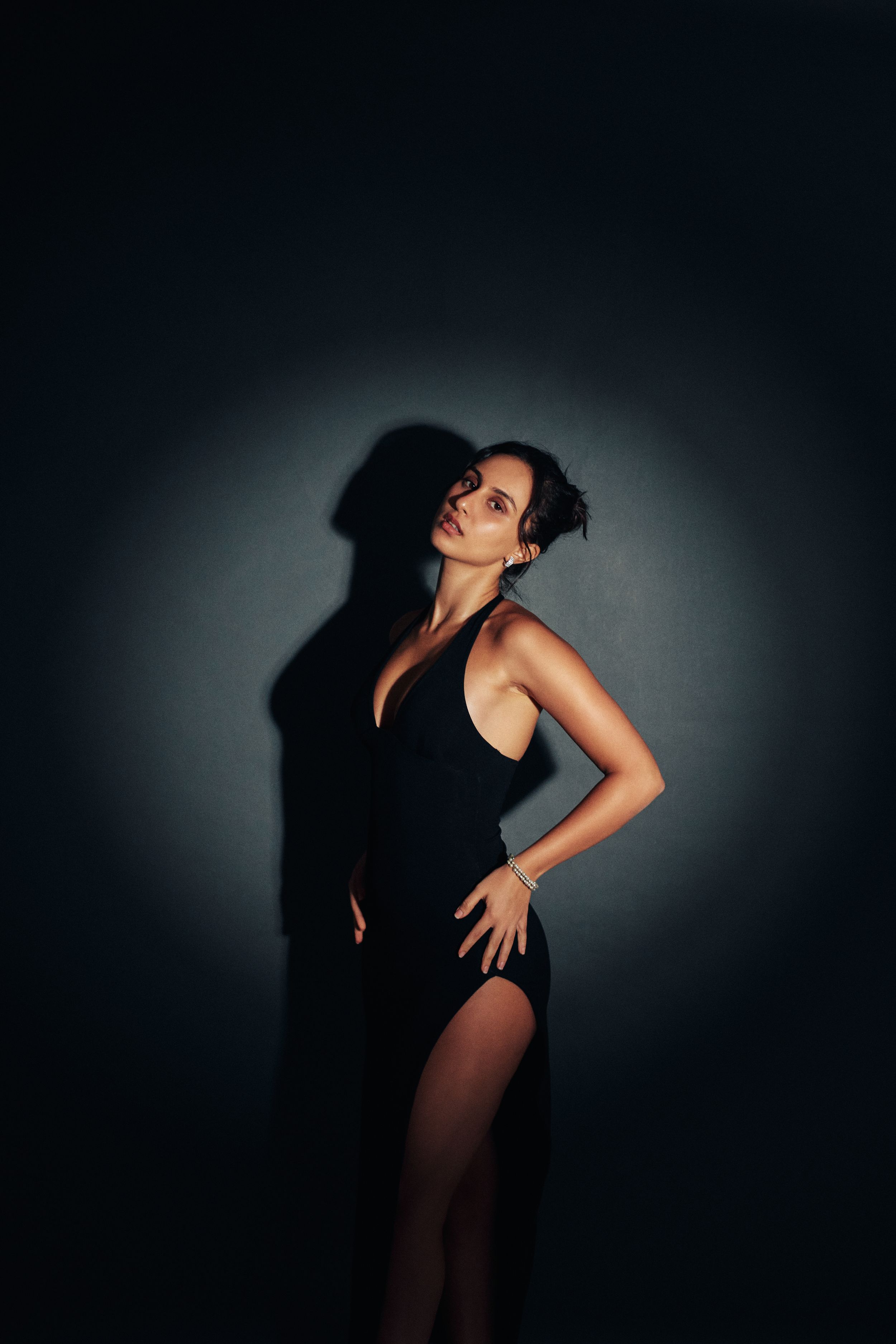 Model posing