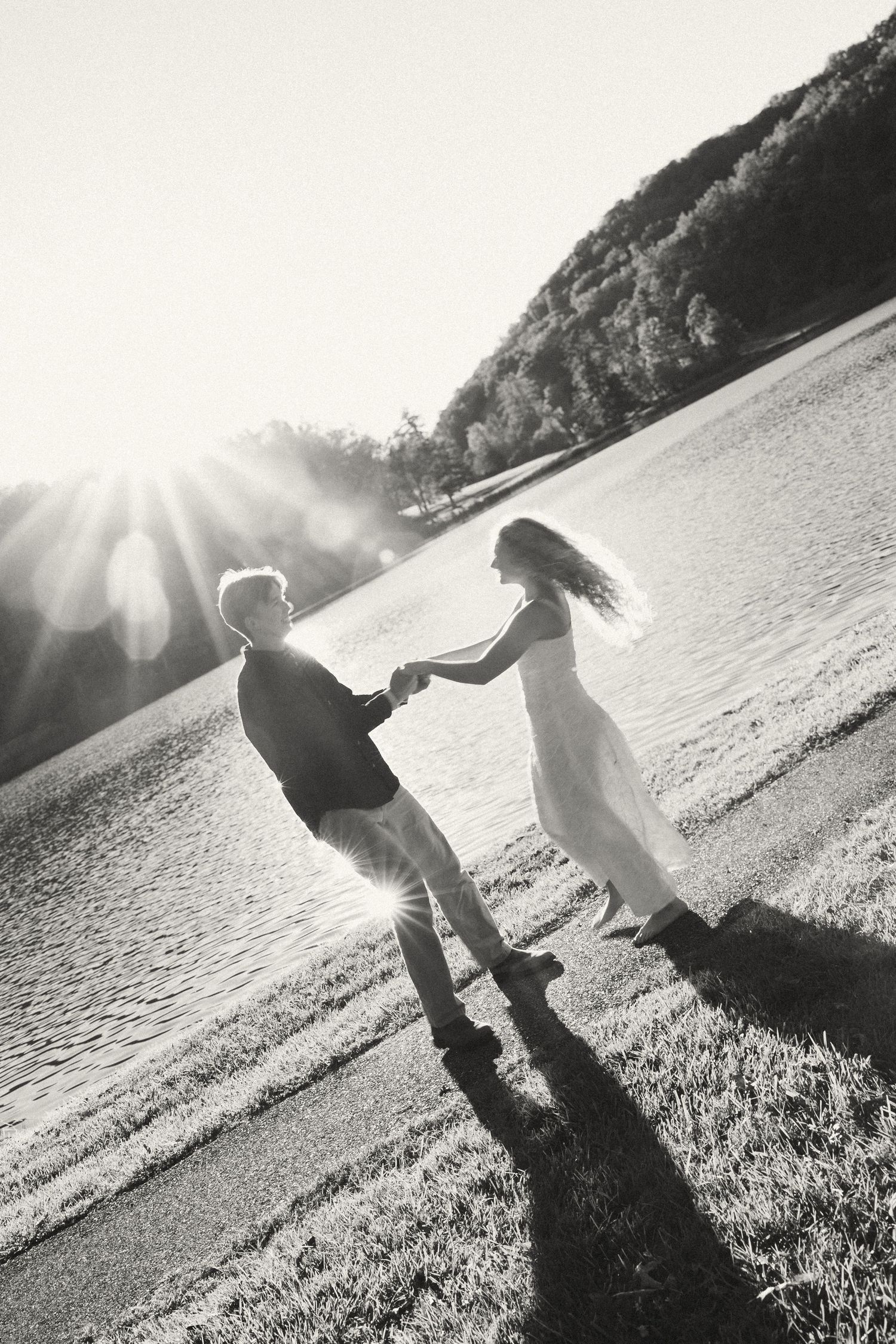 Blue Ridge Parkway Photoshoot, Virginia Photographer, Blue Ridge Photoshoot, Couples shoot, Virginia Couples