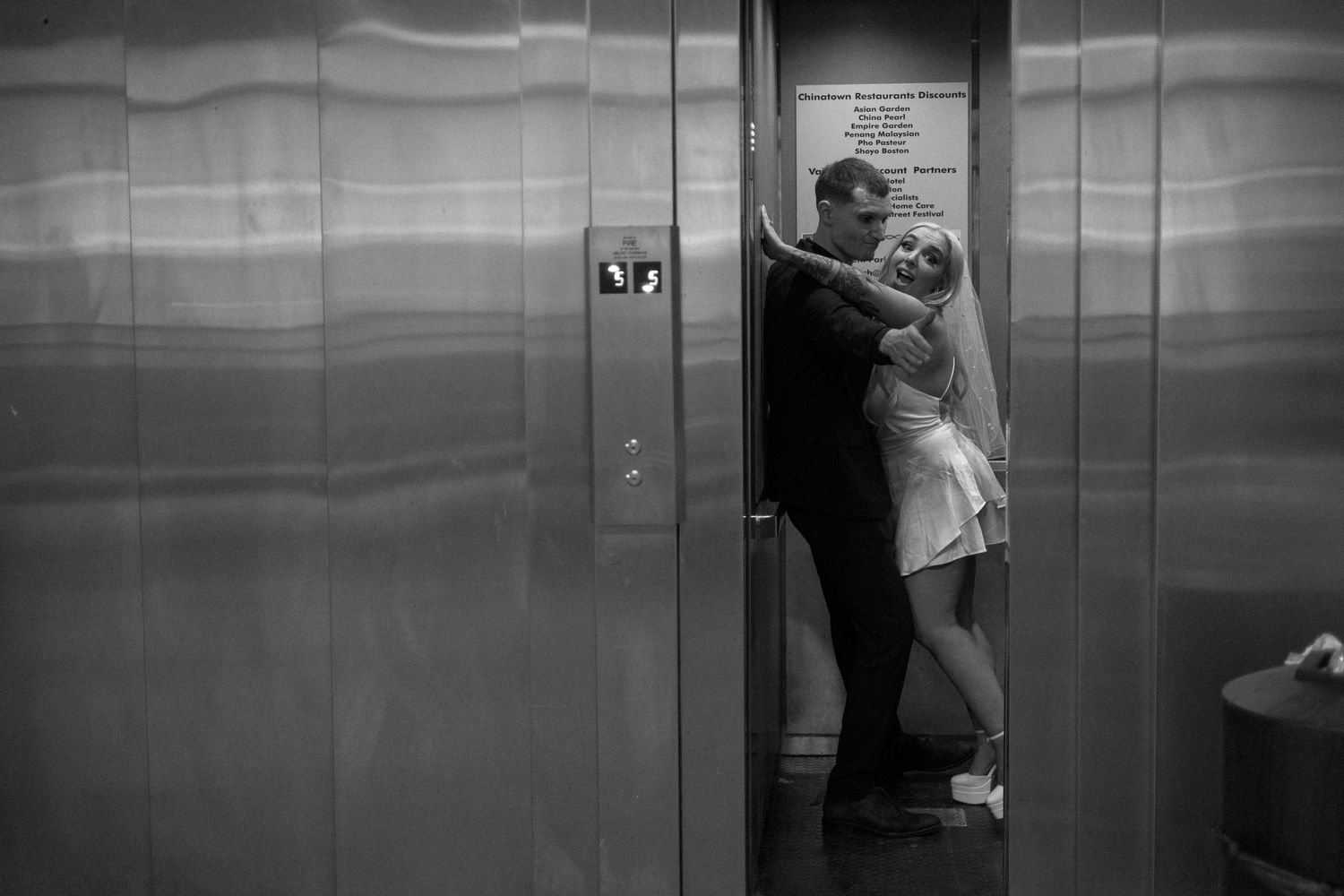 A black and white photo sequence shows two dancers performing a tango dance with dramatic movements and poses.