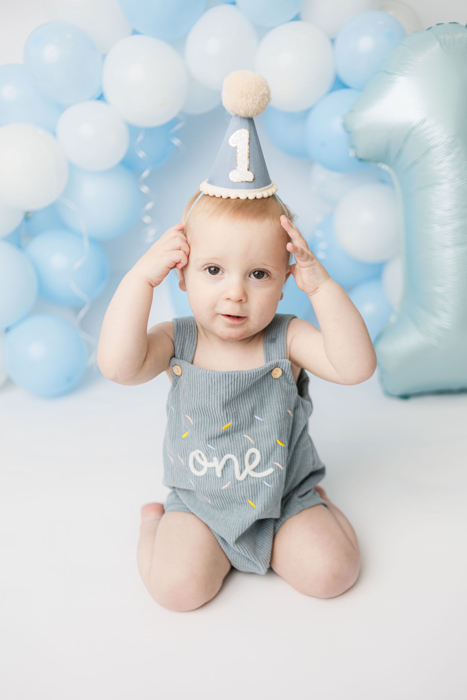 Amy Gray Photography | Newborn, Cake smash, Headshots, Couple, Children, maternity & Family Photographer in Ayr and Girvan