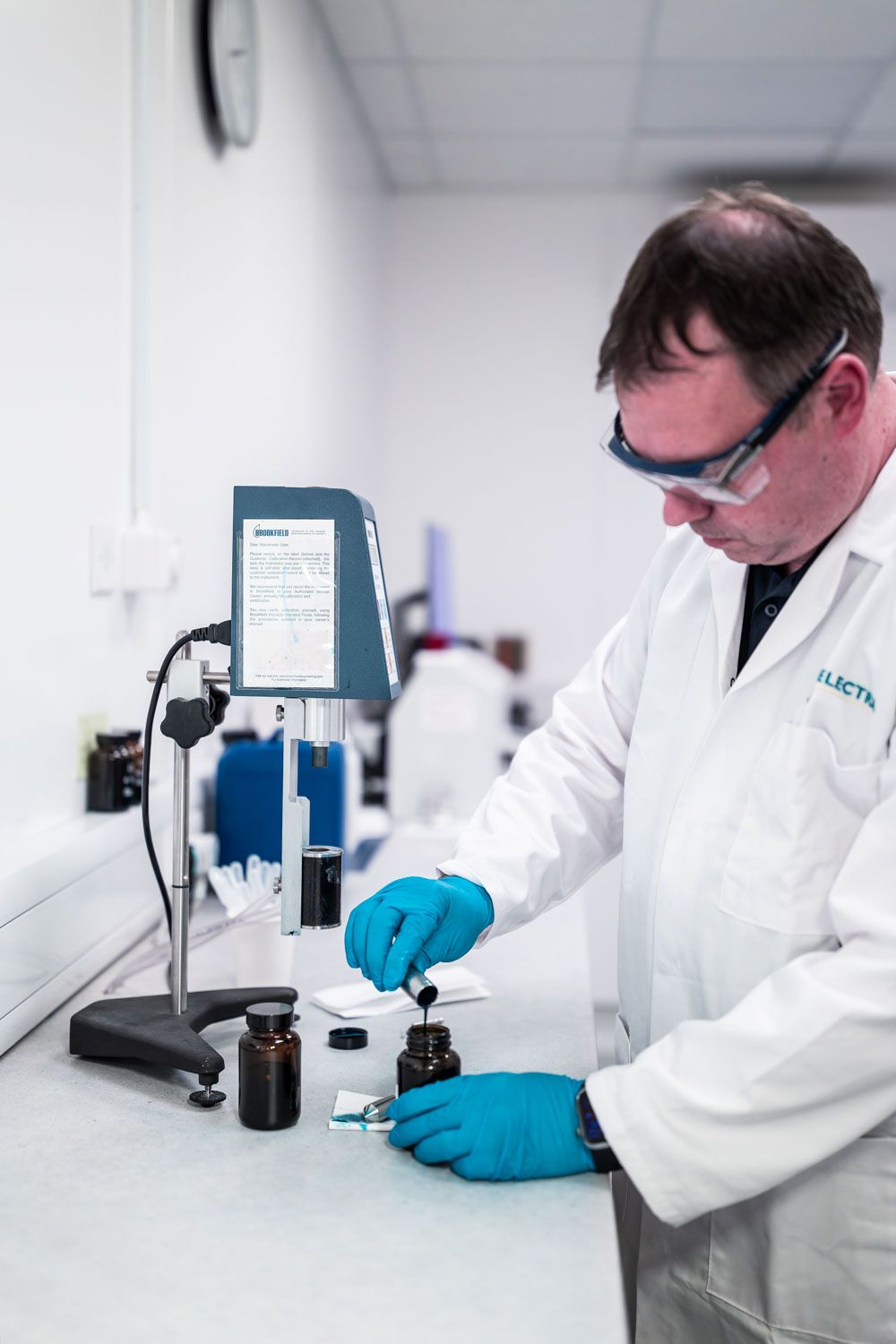 Specialist lab equipment photography including particle analyser and viscometer-02