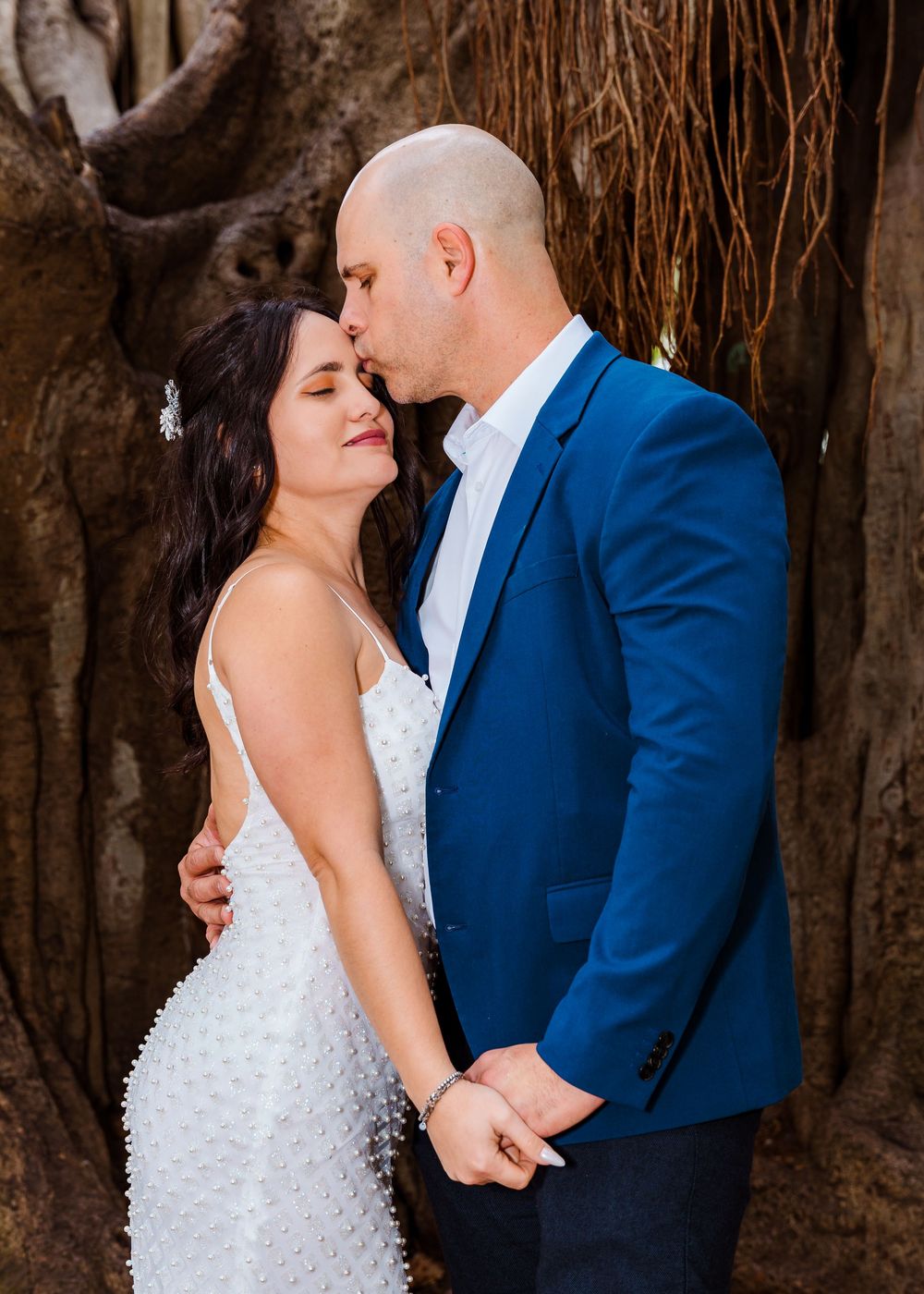 Downtown St Pete-Courthouse-Elopement photo session-BE Jazy Photography-St Pete Photographer-Elopement-Courthouse wedding-North Straub Park