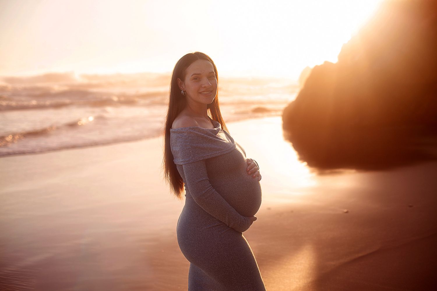 Maternity photographer Cape Town. Beach maternity photoshoot Cape. Pregnancy photoshoot Cape Town . Outdoor Maternity photoshoot Cape Town.
