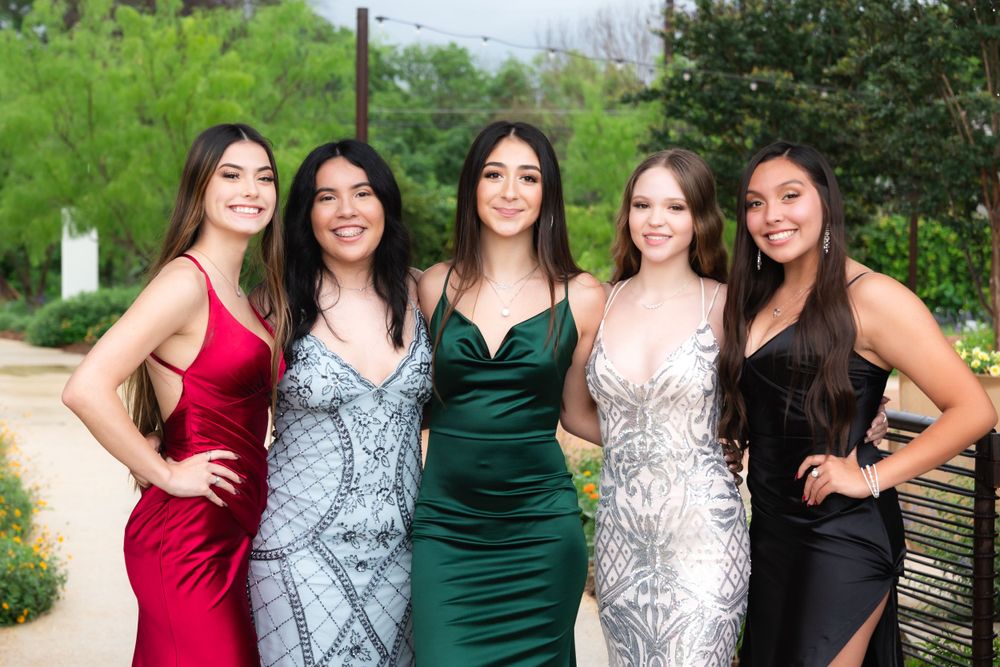 San Antonio Texas Senior and Graduate Photographer