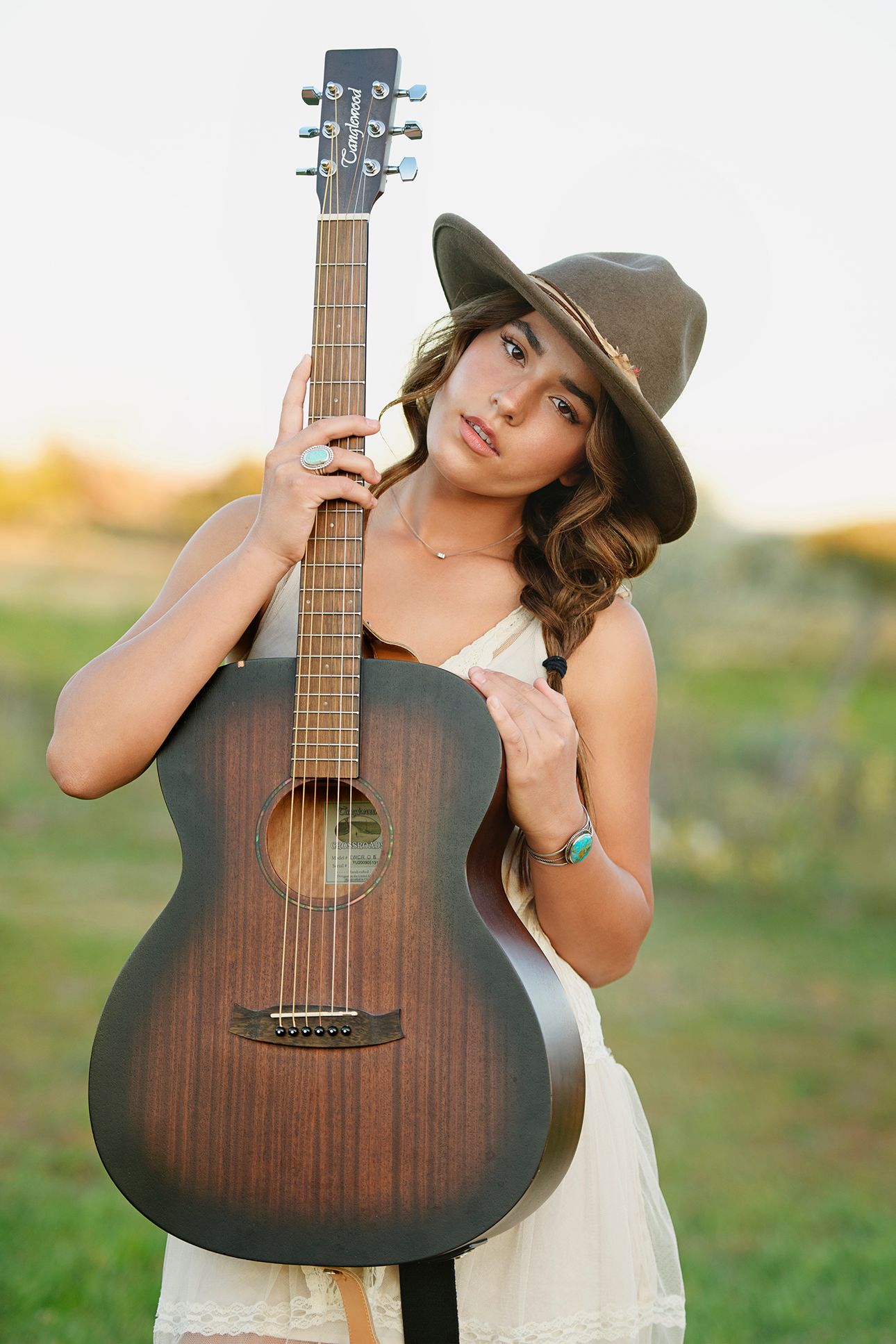 ShutterGirl Photography. Blackfoot, Idaho Falls, Pocatello Senior photographer. Creative custom Senior Photography
