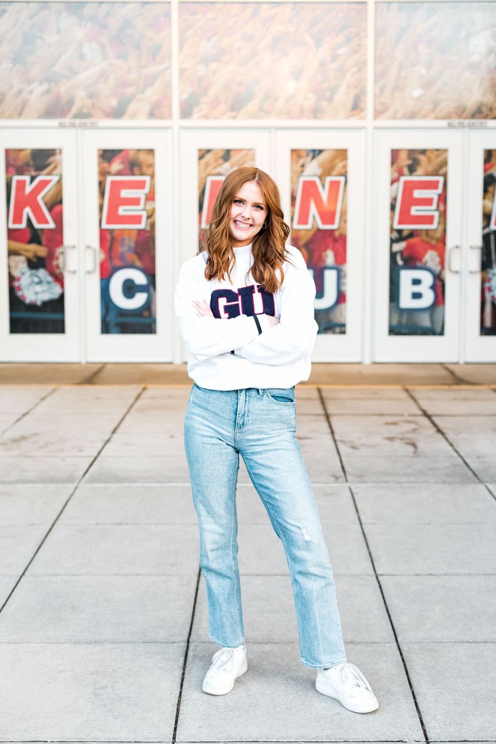 Senior and graduation photography in Portland, Lake Oswego, Beaverton, Tigard, West Linn, and Vancouver WA by Alyssa Hughes Photography.