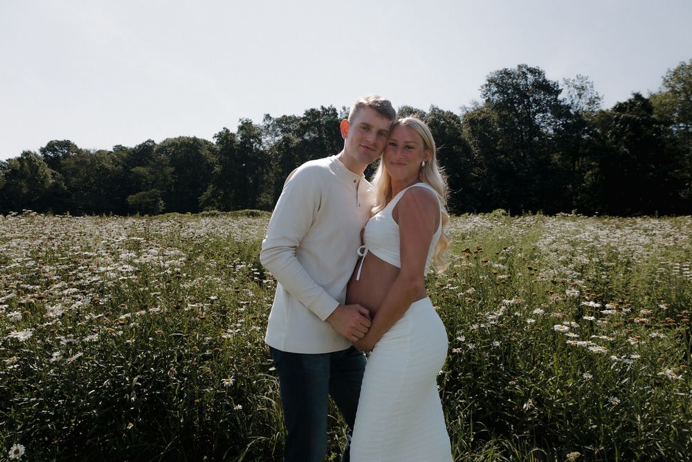 Wildflower maternity shoot