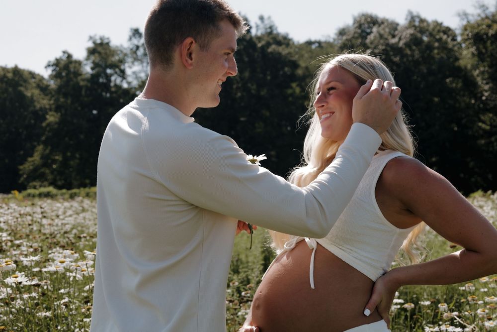 Wildflower maternity shoot