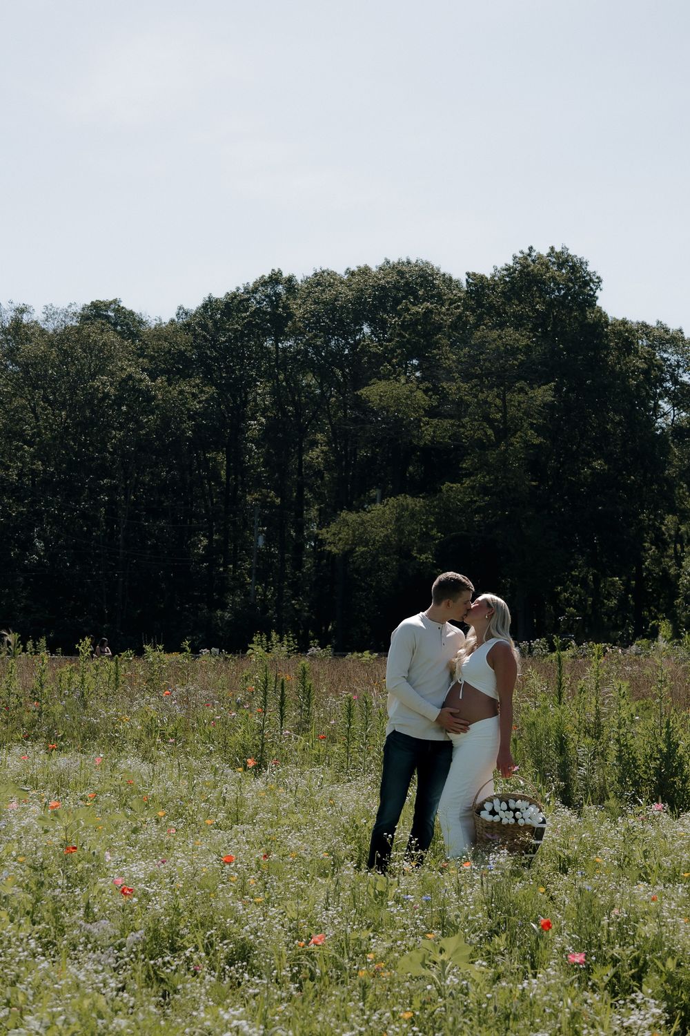 Wildflower maternity shoot