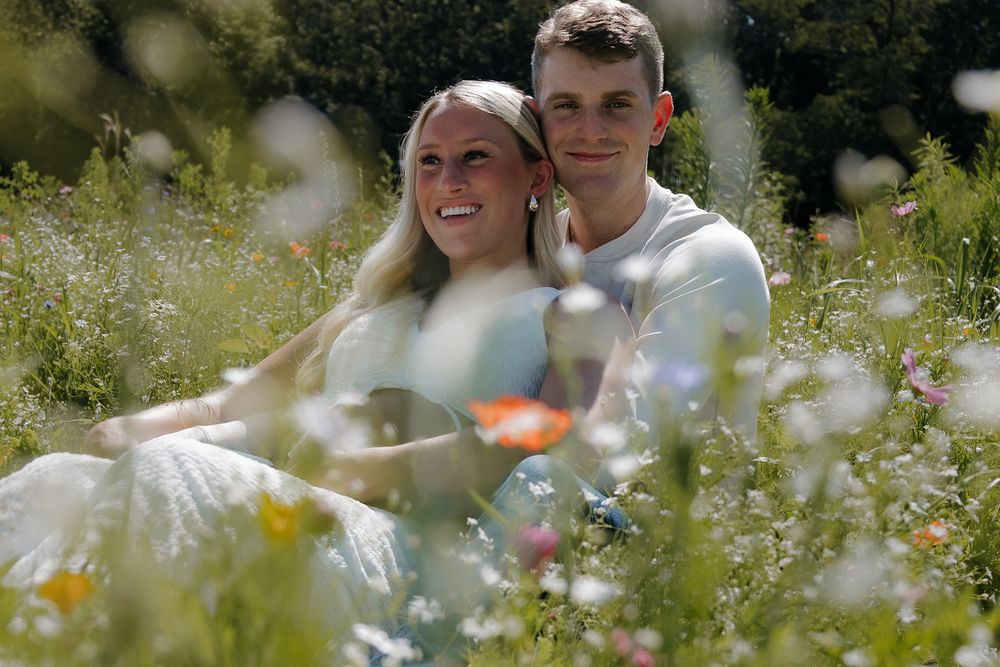 Wildflower maternity shoot