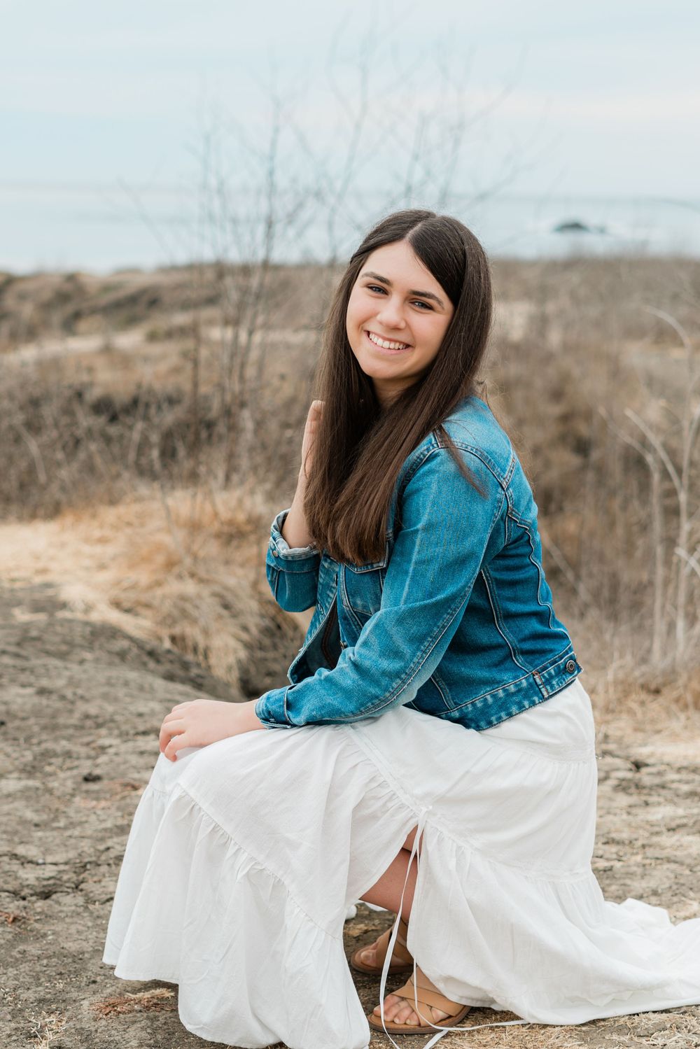 Senior girl portrait session | Cayucos beach location | Felisha Connolly Photography | natural light golden hour | San Luis Obispo County ph