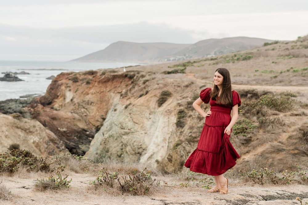 Cayucos senior portraits | coastal cliffs | Felisha Connolly Photography | San Luis Obispo senior photographer