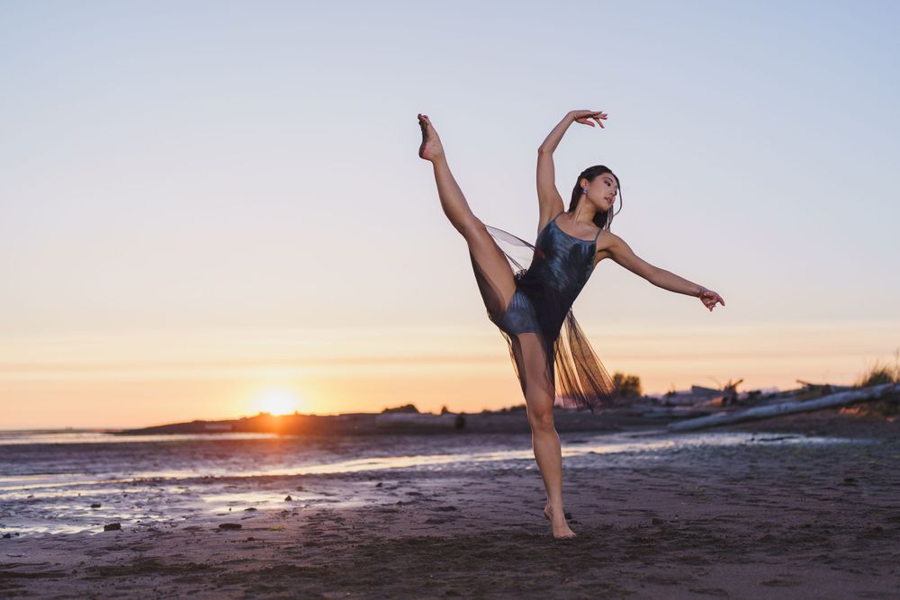 Professional Dance Portrait Photographer Vancouver Lower Mainland BC Canada Ballet Contemporary Portfolio Pricing Performance Headshots Hire