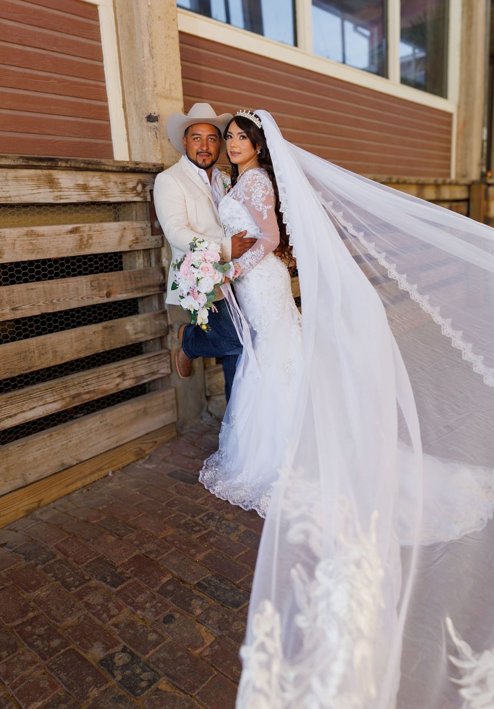 Dallas photography and video for Weddings
 - R & R Marcelo DFW