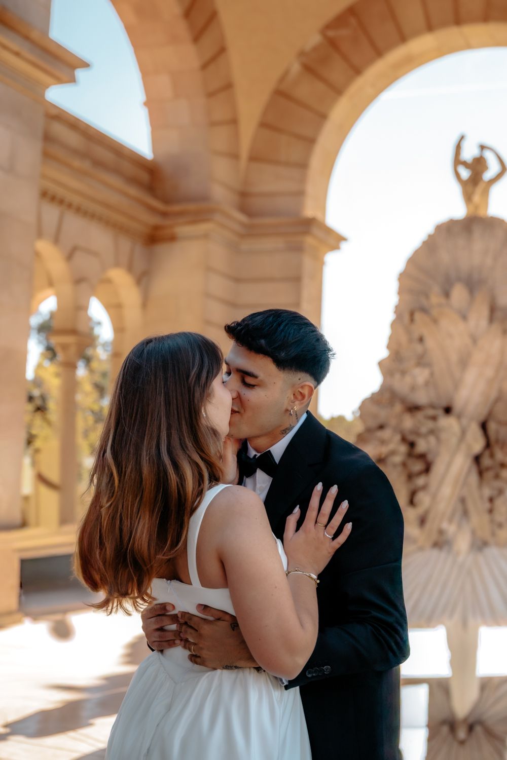 Newly married couple celebrating love Barcelona park BarcelonaLoversPH