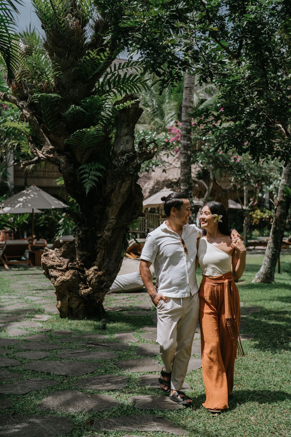 Bali couple photoshoot with ricefield