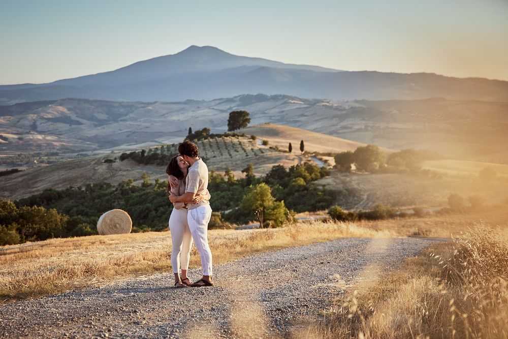 Couple in Tuscany
