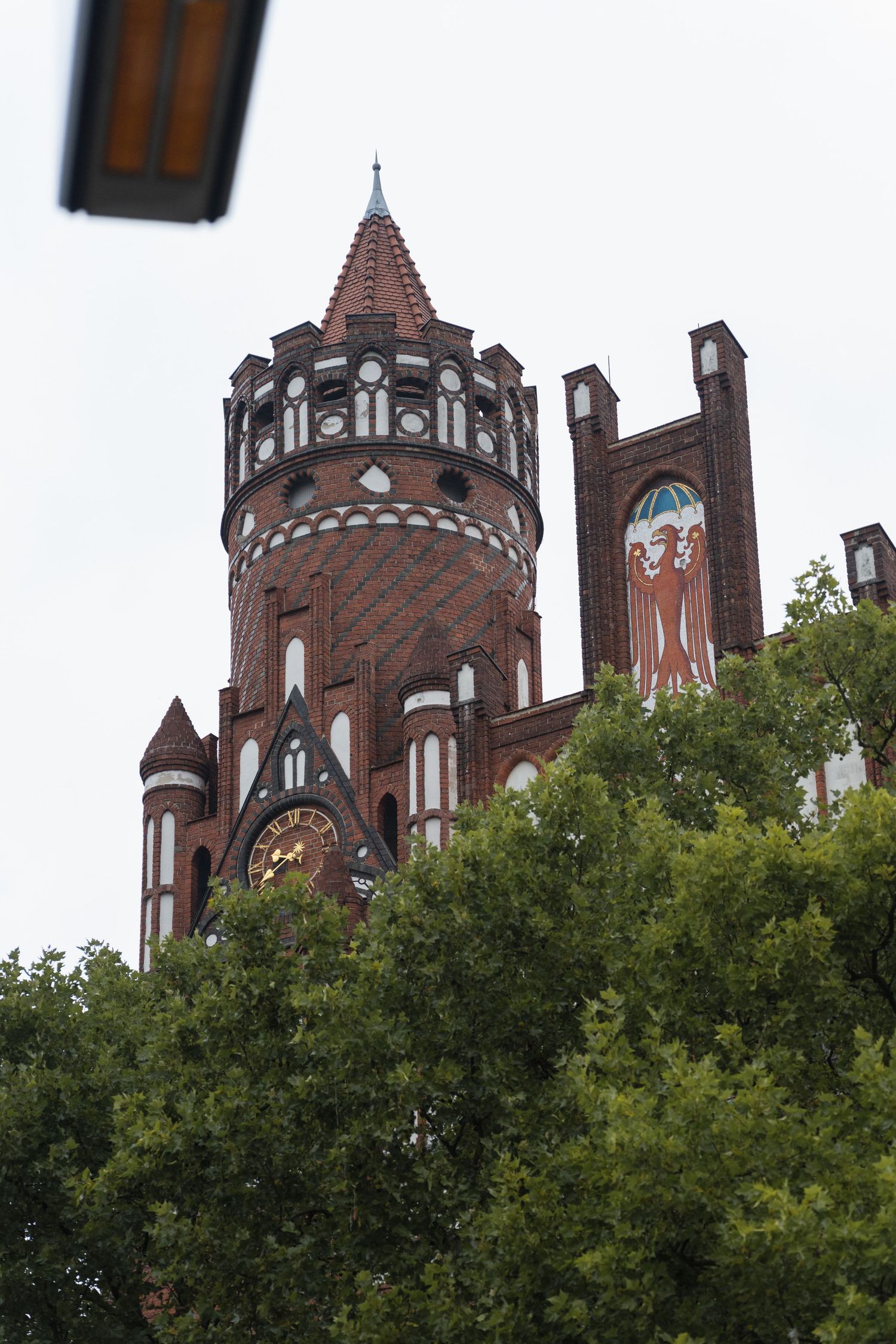 Elegante Hochzeitsfotos Berlin – Standesamt Schmargendorf mit charmanter Gründerzeit-Architektur