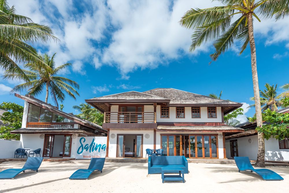Siargao Surf Photographer, Surfing Photo and Video Sessions. Real Estate, Food, Products, Lifestyle. Postcards. Prints. Photo Stock, Siargao