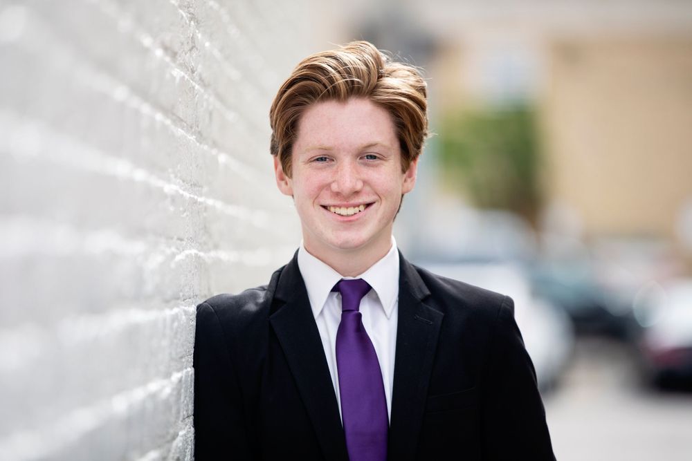Downers Grove Hinsdale Oak Brook Wheaton Naperville Outdoor Custom Headshot Portrait Photography by Julie Chen Photography