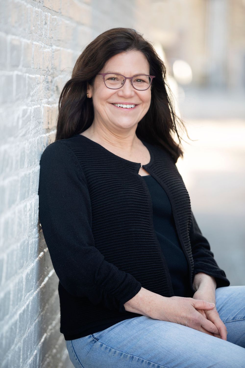 Downers Grove Hinsdale Oak Brook Wheaton Naperville Outdoor Custom Headshot Portrait Photography by Julie Chen Photography