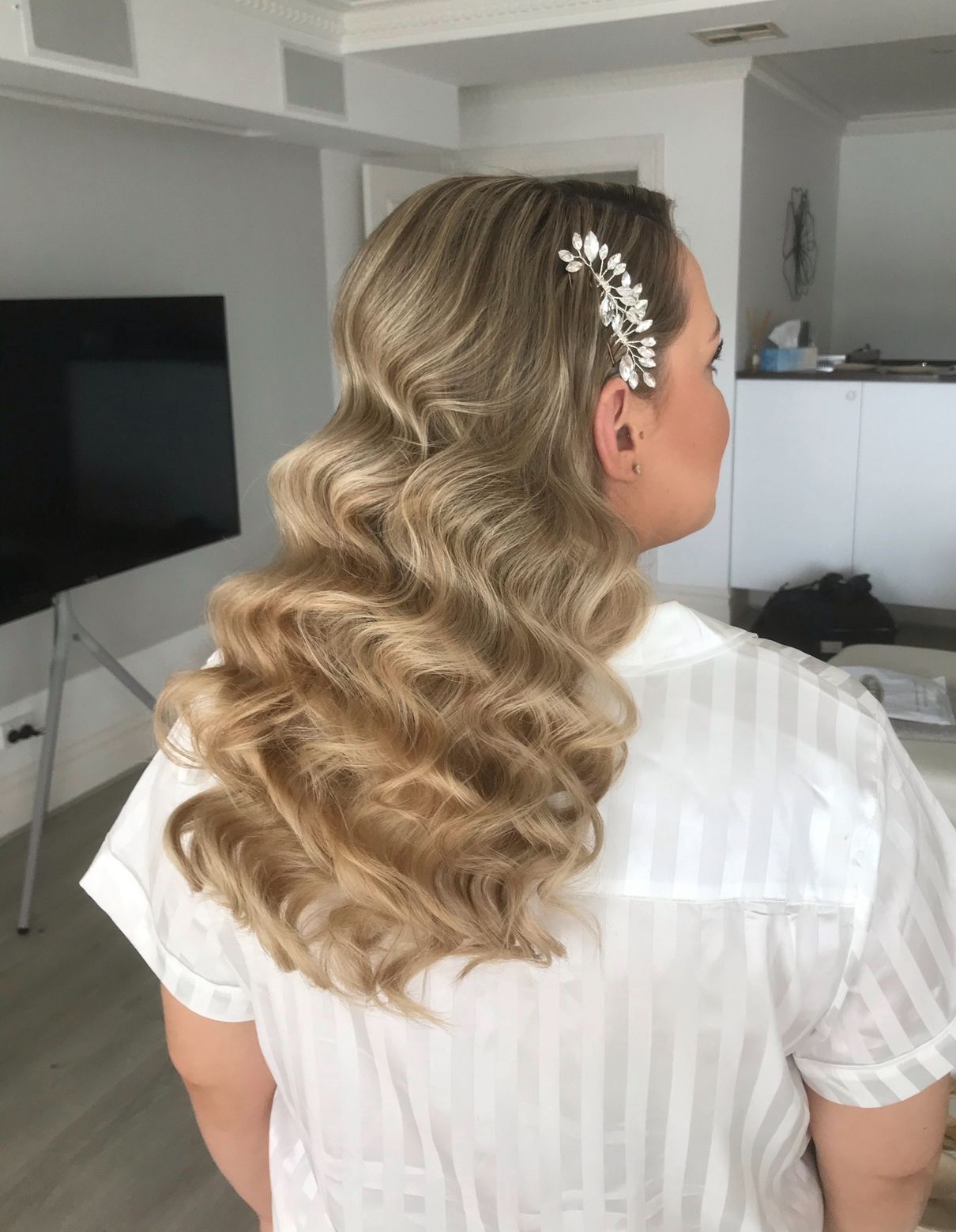 sydneyhairstylist_weddinghair_glamwaves