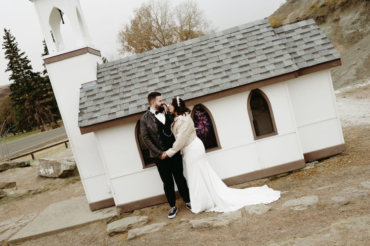 Drumheller Wedding Explore Alberta Elopement Bridal Portraits Dainty Develops Photography Bride Groom Travel Editorial Candid Wedding Photos