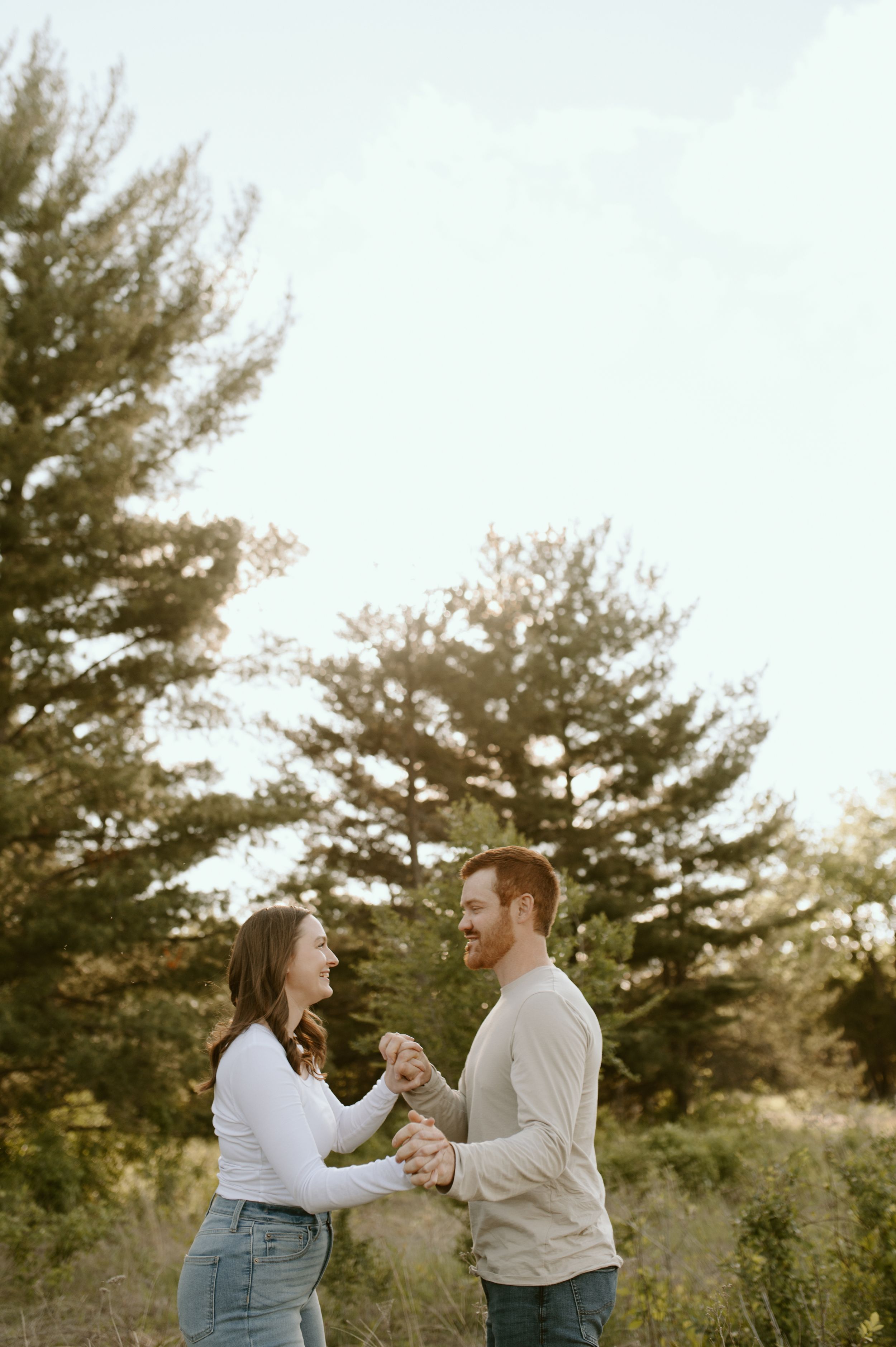 Minnesota Wedding Photographer, Romantic and Authentic Minnesota Photography, Minnesota Couple Photos | Rachel Marie Photography