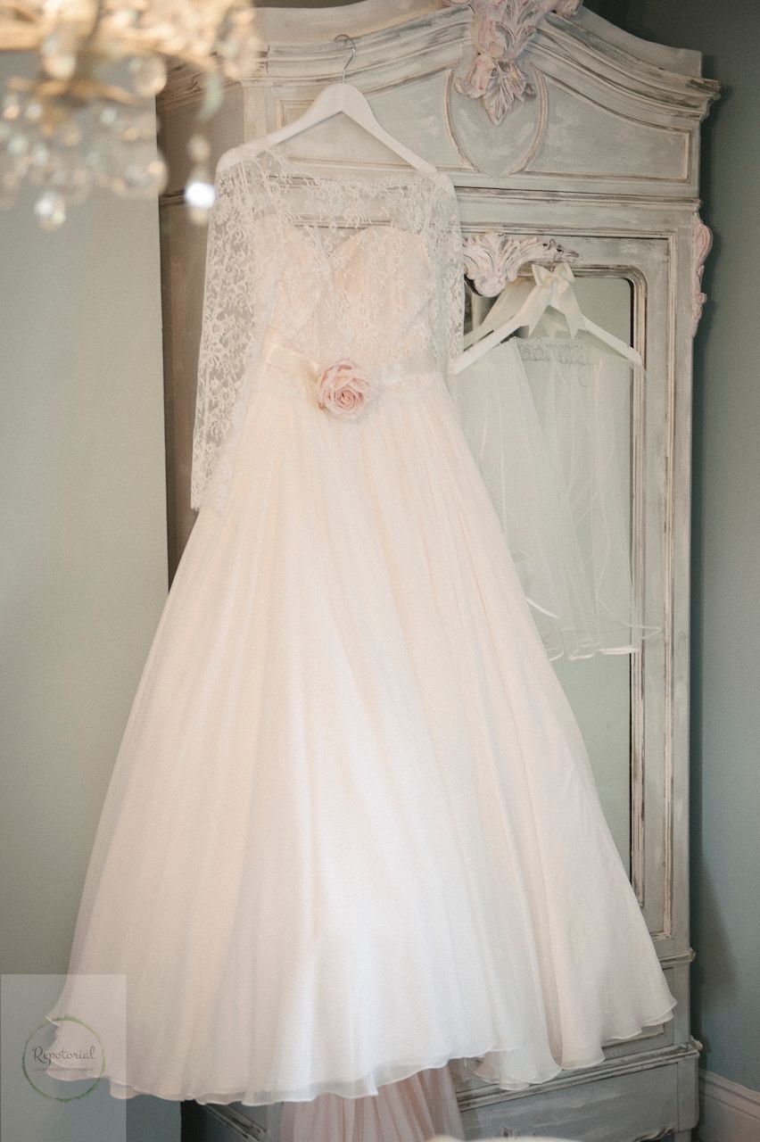 Reportage detail shot of wedding dress