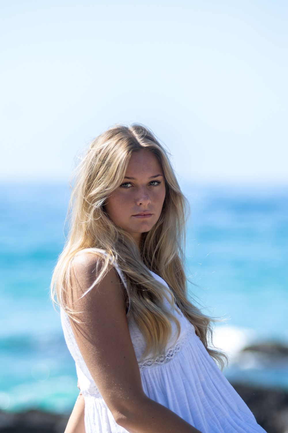 Model portfolio, pose, rocks, snapper rocks, Gold Coast, fashion pose, High quality photos, Northern Rivers, Beach