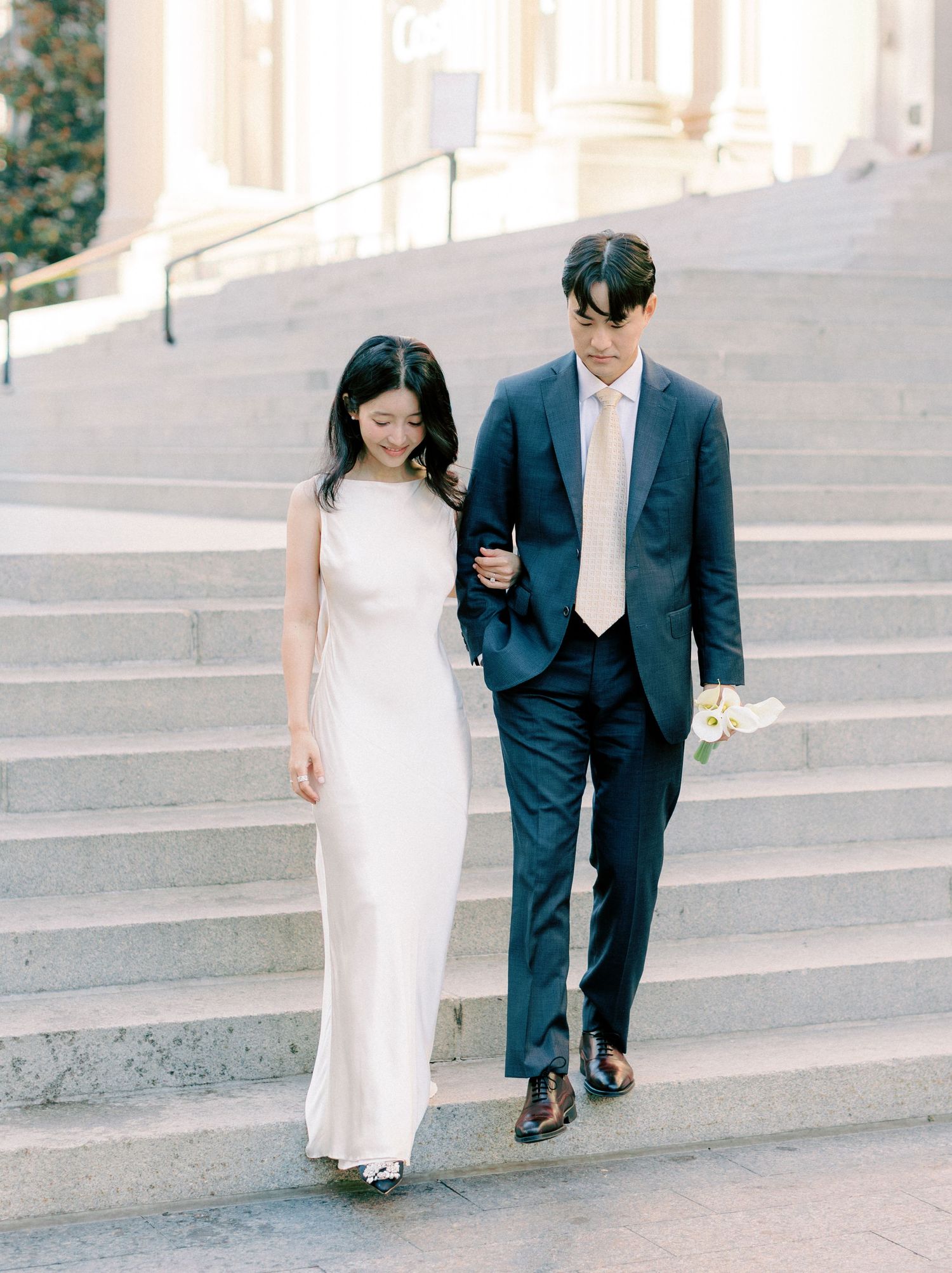 Early morning NYC Engagement Session the Met Timeless Romantic Fine Art New York Wedding Photographer Jeanie Jang Photo