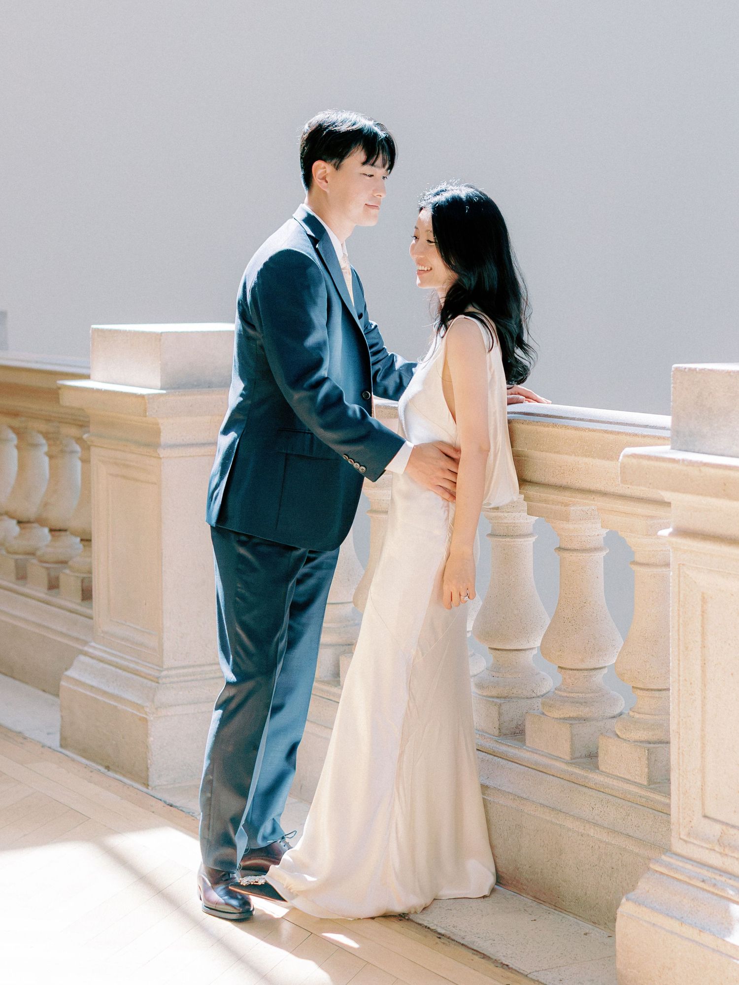 Early morning NYC Engagement Session the Met Timeless Romantic Fine Art New York Wedding Photographer Jeanie Jang Photo