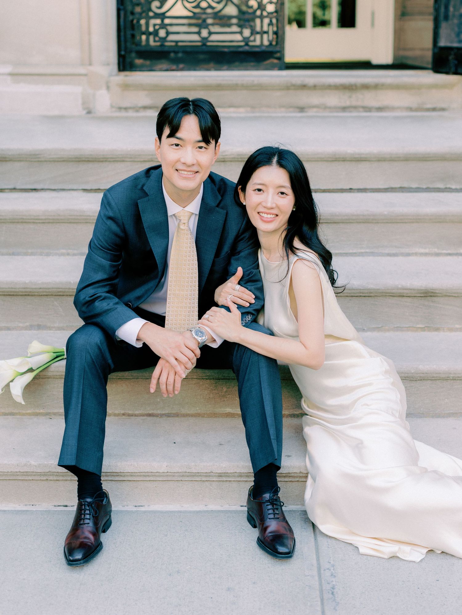 Early morning NYC Engagement Session the Met Timeless Romantic Fine Art New York Wedding Photographer Jeanie Jang Photo