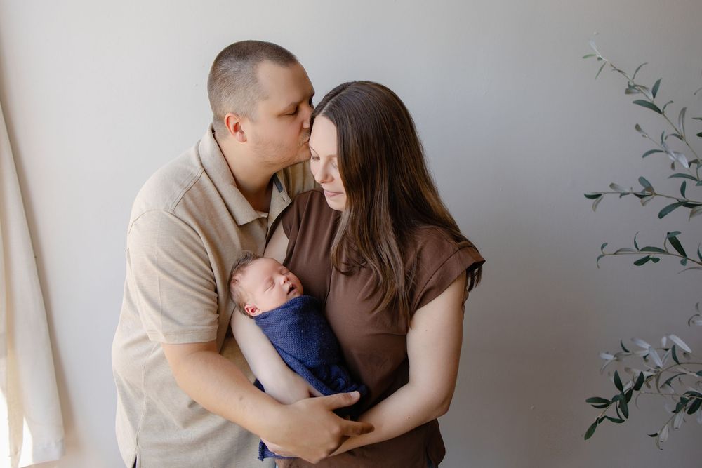 Kendall Kuss Photography Jefferson County family photographer. Family and newborn photos in Watertown WI