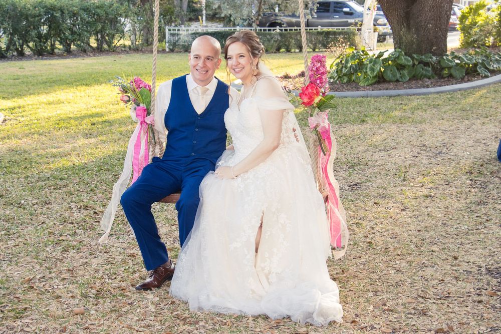 Editorial style weddings at Davis Islands, Tampa, Florida. Destination wedding in Tampa, Clearwater, St Pete, Sarasota, Naples, Florida
