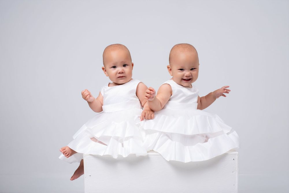 Twin baby milestone photography in Nashville photography studio