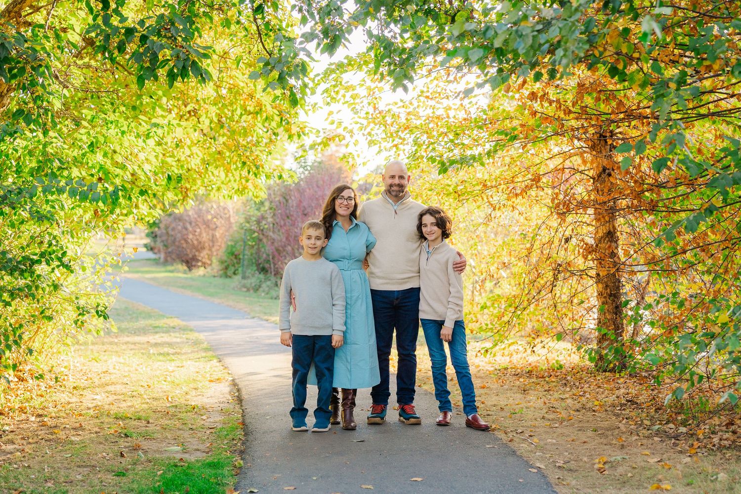 Candid, natural family photography in Ridgefield, Fairfield, Danbury, Wilton, Westport & New Canaan, CT. Capturing love, connection, mini