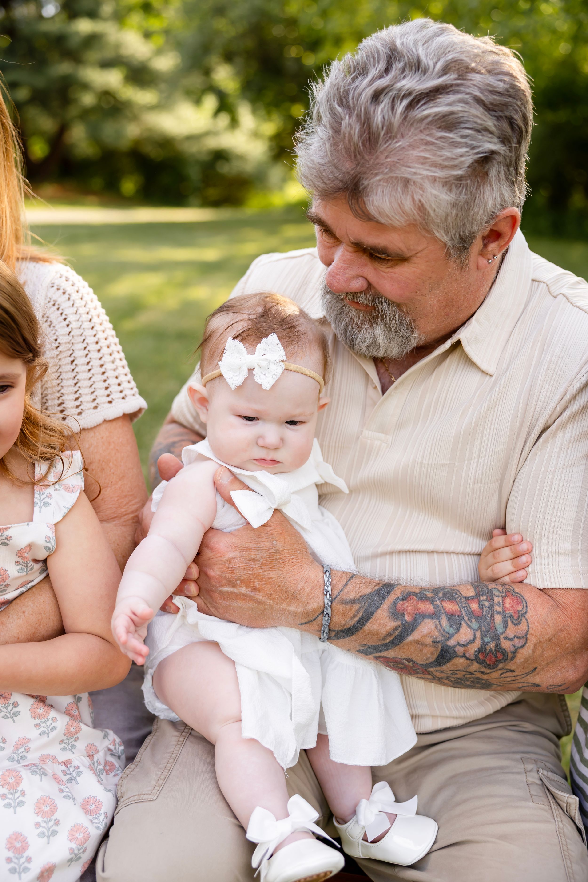 Outdoor extended family session in Sussex County, NJ with grandparents, parents, and grandchildren.