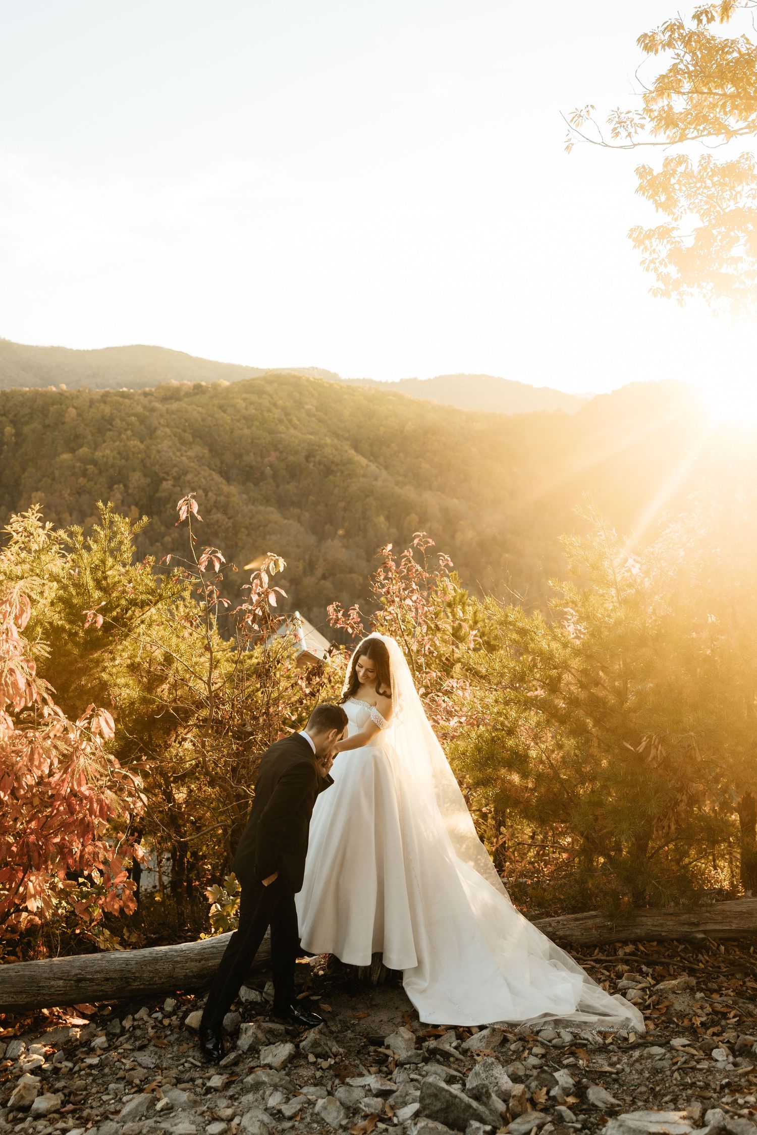 Tennessee Wedding Photos, Magnolia Venue TN Wedding, Jacksonville Wedding Photographer, Traveling Wedding Photographer - Lindsay McDow Photo
