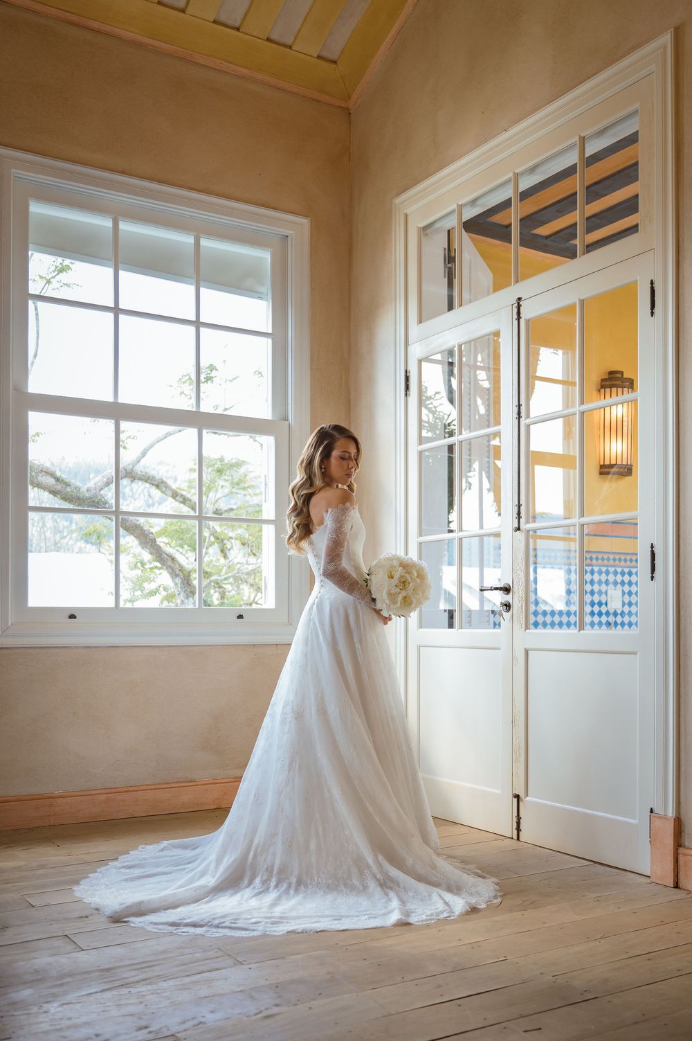 Beleza da noiva em casamento na Maison Terroir