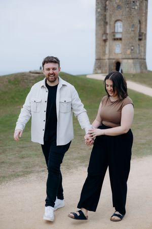 Cotswolds proposal photographer capturing a surprise proposal in Broadway.