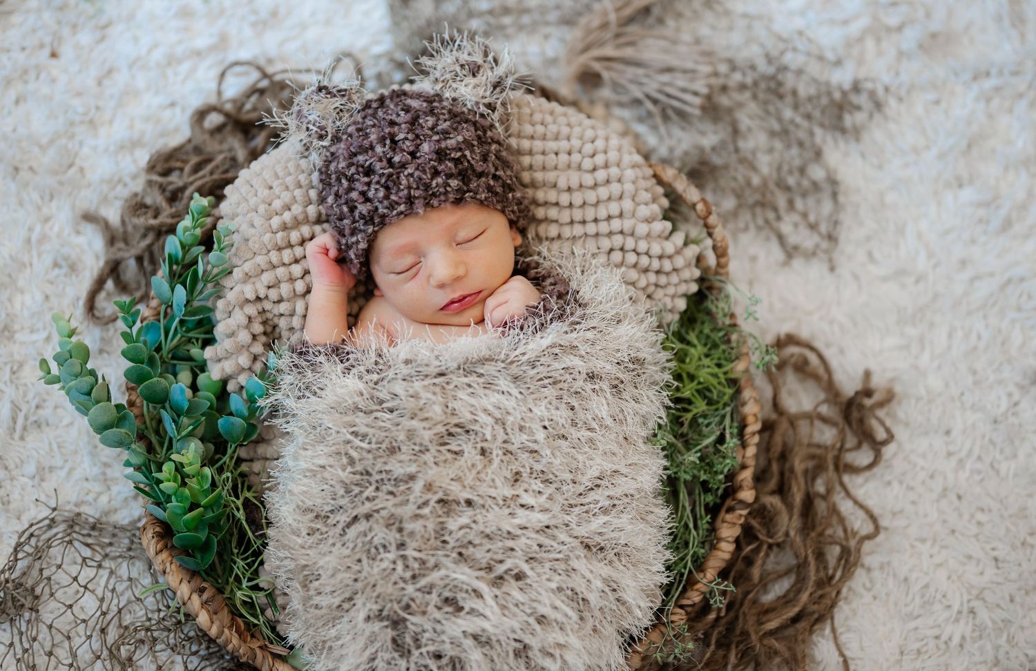 baby boy creative set natural light pose knit outfit crochet hat custom set studio session newborn photography Baldwin county Alabama